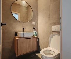 Moderne ebenerdige Villa mit Pool in Rogoznica zu verkaufen in Kroatien