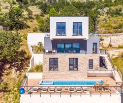 Villa con una bellissima vista vicino a Spalato