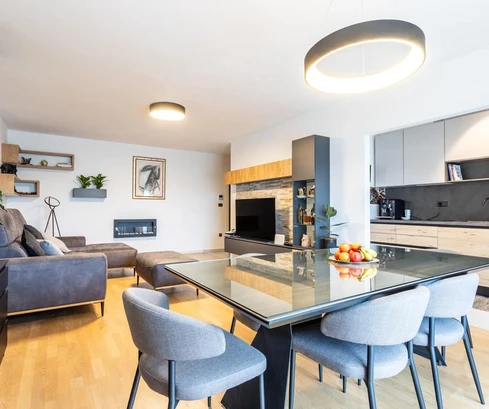 Apartment for sale with panoramic views of Solin in Croatia