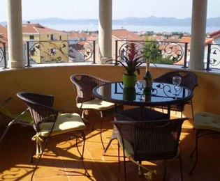 Villa in vendita a Zara Borik con vista sul mare in Croazia