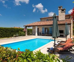 Istria, Tinjan: Vidiecky dom so súkromným bazénom