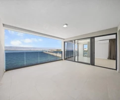 Zadar, Privlaka, luxury two-bedroom apartment, first row to the sea, 74.14 m²