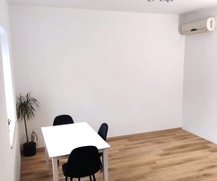 Appartement en bord de mer à Brac avec un superbe accès à la plage