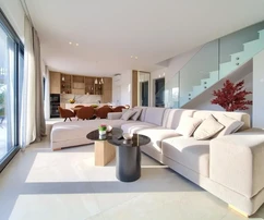 EXCLUSIVE URBAN VILLA WITH SWIMMING POOL AND PANORAMIC SEA VIEW, IN ATTRACTIVE LOCATION!