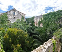 Historic Stone House with Land in Mirca, Brac for Sale