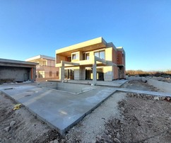 Impozantná moderná vila s bazénom a nádherným výhľadom v blízkosti Šibenika