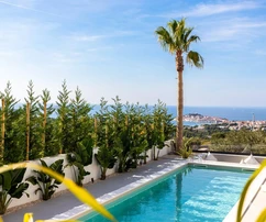 Villa à vendre avec vue panoramique à Primošten en Croatie