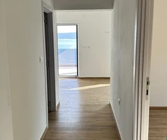 Moderní dům na prodej v první řadě u moře na ostrově Pašman v Chorvatsku