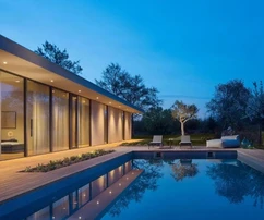 ISTRIA, VODNJAN – Elegante villa al piano terra in un contesto privato