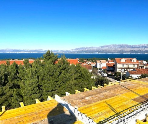 Luxueux Penthouse à Brac avec une vue imprenable sur la mer