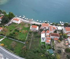 Stone villa for sale directly on the waterfront in Dubrovnik in Croatia