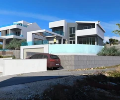 Podstrana, Mutogras, villa di lusso di 370 m2 con giardino di 392 m2 e piscina