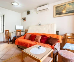 Сплит, Вароš, однокомнатная квартира 40 м² с дополнительным проходом 11 м²