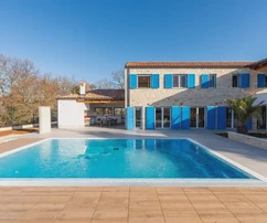 Istria, Višnjan: Moderna villa di lusso con vista