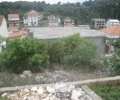 Trogir, 130 m2-es önálló ház 380 m2-es kerttel