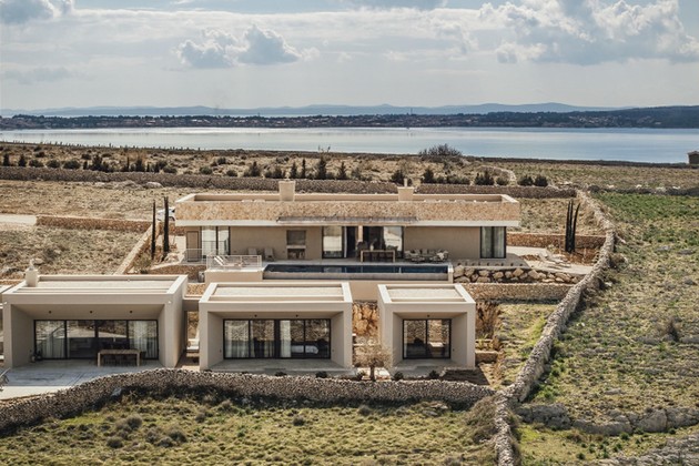 Impressive villa with sea view on the island of Pag