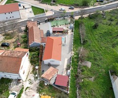 Casa Putičanje con piscina disponibile per l'acquisto