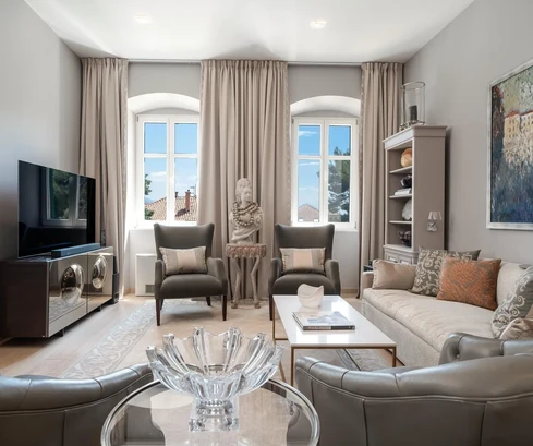 Luxus háromszobás lakás eladó Split Marjan városrészében Horvátországban