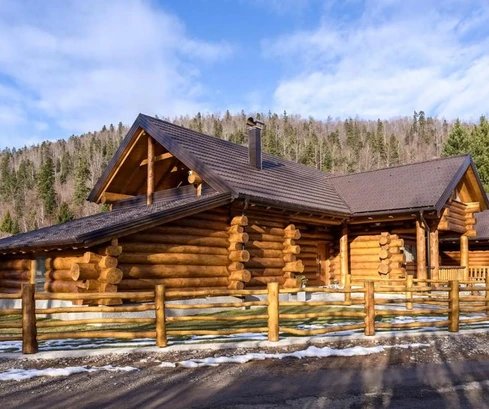 Berghütte mit Pool in Fužine zu verkaufen in Kroatien
