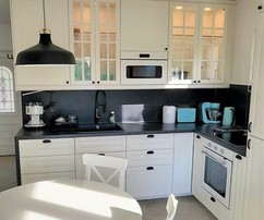 Solta Dream Home: casa vista mare con molo privato
