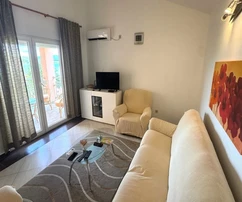 APPARTAMENTO IN POSIZIONE ATTRAENTE, A 50 M DALLA SPIAGGIA!