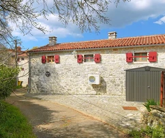 Istria, Kanfanar: Odnowiony kamienny dom z ogrodem