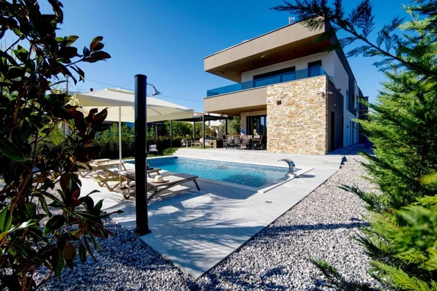 Nuova villa in vendita a Marčana con piscina e sauna in Croazia