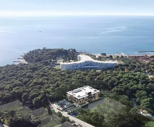 Rovinj, appartamento di lusso con terrazza in posizione esclusiva a 150 m dal mare e dalle spiagge