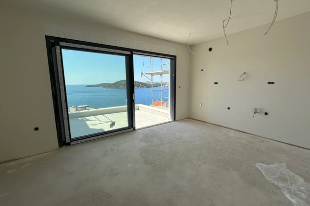 Rogoznica, Ražanj, két hálószobás apartman 94 m2, tengerre néző, 160 m-re a tengertől