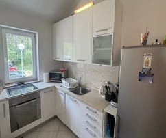 APARTMÁN NA ATRAKTÍVNOM MIESTE, 50 M OD PLÁŽE!