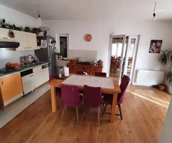 Čiovo, Okrug Gornji, háromszobás lakás 135 m2, nagy terasz, garázs