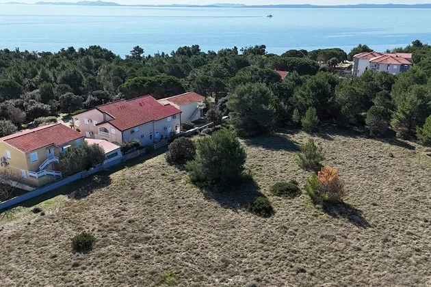 Terreno edificable (bajo plan UPU) a 180 m del mar