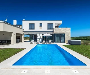 Elegante villa in vendita a Verteneglio in Croazia