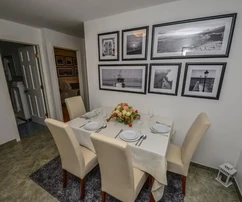 Villa de luxe avec piscine ! 2e rangée au bord de la mer ! Emplacement exclusif