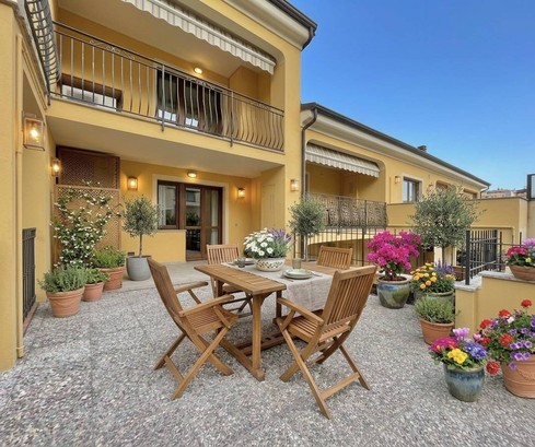 Zweizimmerwohnung mit Garten in der Nähe des neuen Radwegs