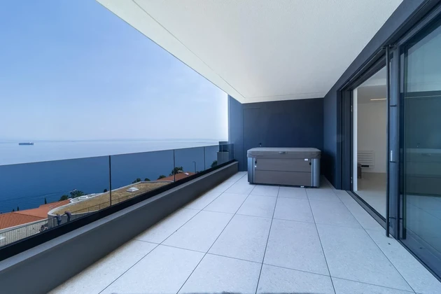 Opatija, luxusný štvorizbový apartmán v novostavbe s výhľadom na more