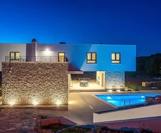 Superbe maison moderne dans la région de Split