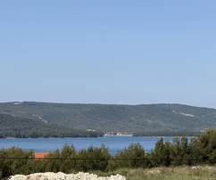 Zadar, Turanj - appartamento di lusso su tre livelli con terrazza sul tetto, vista mare e superficie netta di 139,89 m²
