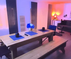 Odnowiony dom z basenem na sprzedaż w okolicach Szybenika w Chorwacji