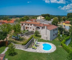 Gorgeous Luxury Villa with pool, ISTRIA, Tinjan