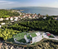 Luxusvilla panorámás kilátással eladó Horvátországban