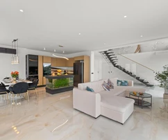 Luxusvilla in der Nähe von Opatija, Mihotici, 342 m² mit Infinity-Pool und Wellnessbereich