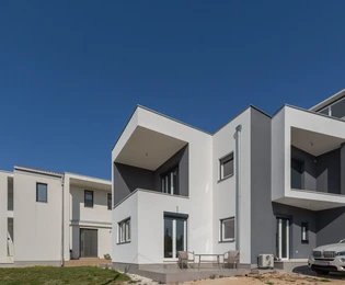 EXCLUSIVE - NEW SEMI-DETACHED VILLA WITH APARTMENTS IN A TOP LOCATION 6 KM FROM THE CITY AND 3 KM FROM THE FIRST BEACHES