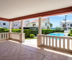 Superbe villa avec piscine à vendre à Sukošan en Croatie