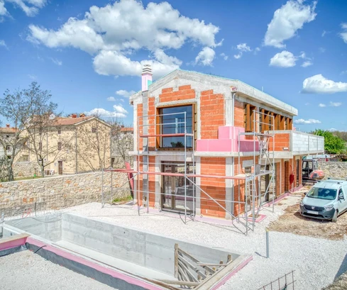 Moderný dom na predaj v tichej lokalite Bale v Chorvátsku