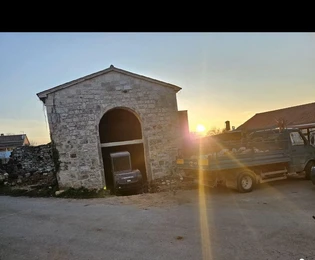 Istrie, Poreč – Maison en pierre rénovée avec jardin