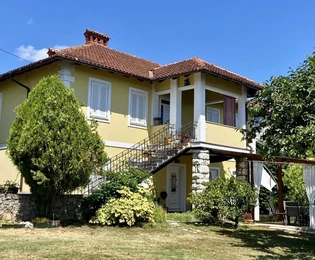Villa familiare in vendita con vista mare in Croazia
