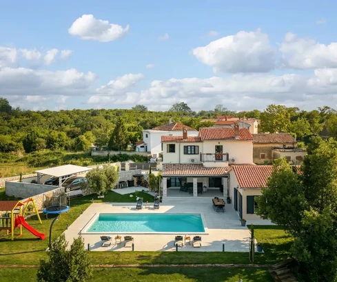Istria, Labin – Elegante villa di lusso con vista