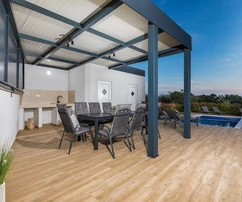 Villa in Fažana nahe am Meer mit Pool zu verkaufen in Kroatien