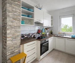 Njivice - Furnished apartment with sea view